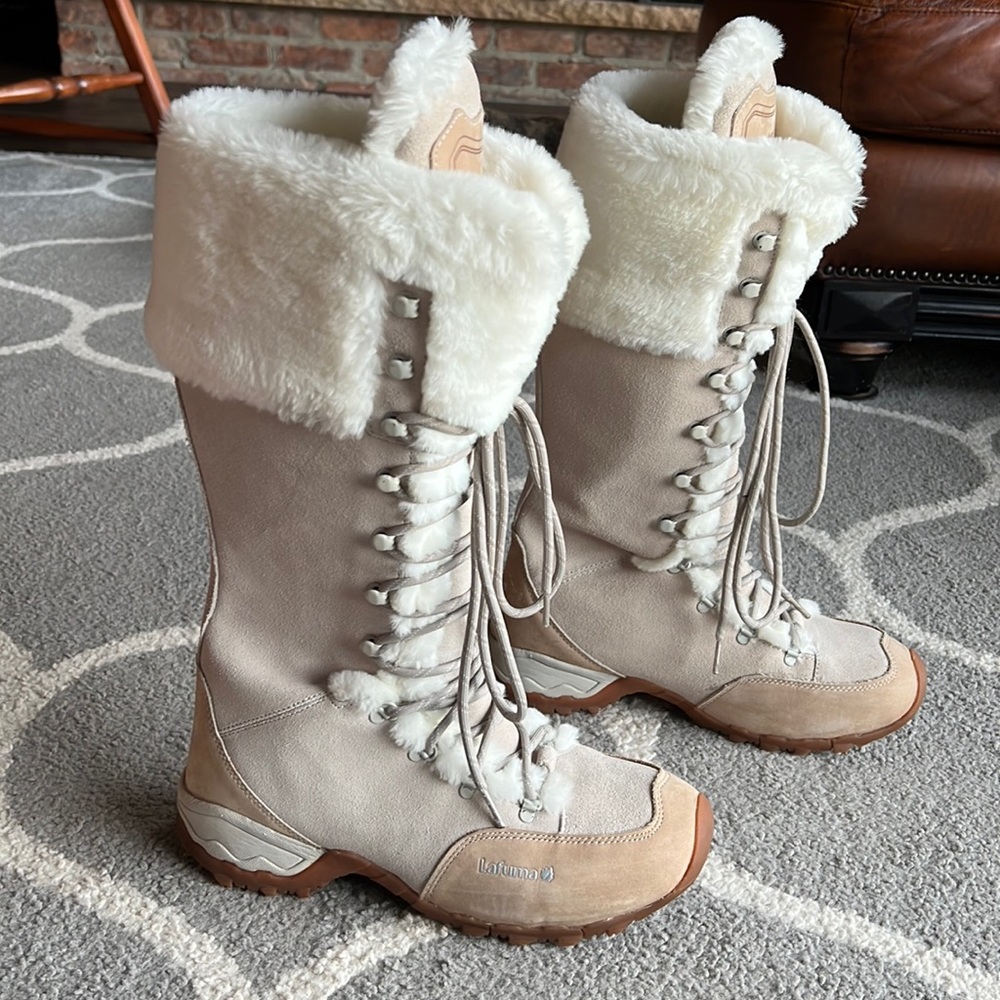 Lafuma tall winter boots, size 9, light stone color, leather material/ faux fur